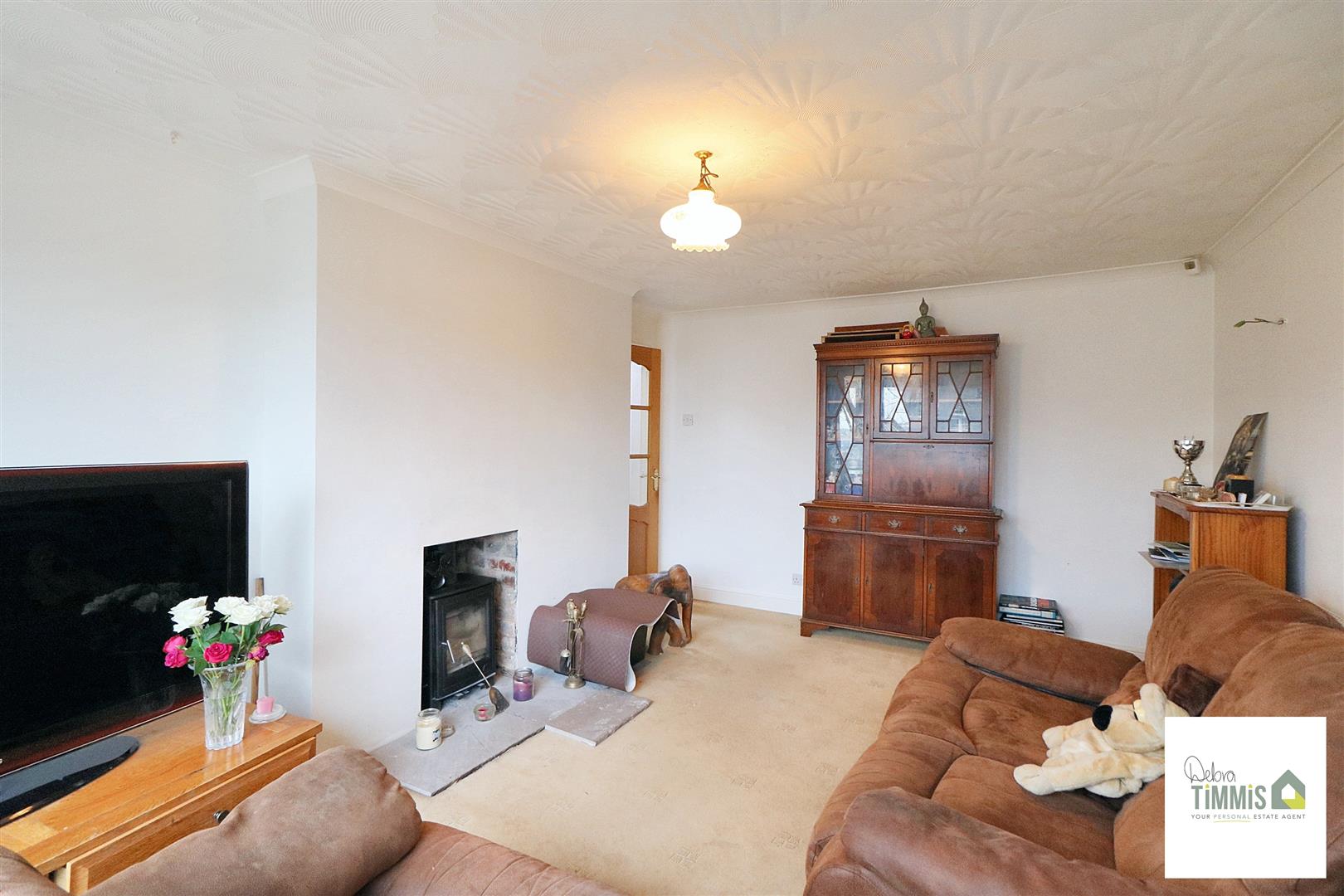 2 bed property in Fielden Close, Stoke-On-Trent